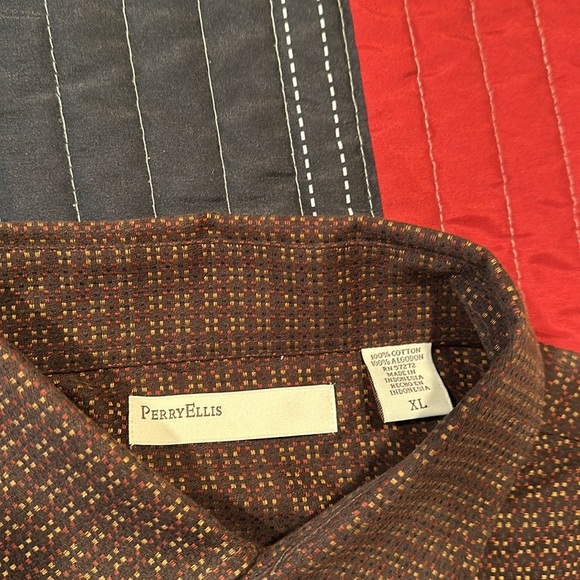 NWT Perry Ellis Men's Brown Patterned Shirt - Picture 10 of 10